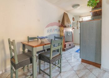 Sala da pranzo - Trilocale Via di Cellere
 
53, Ischia di Castro - foto 11