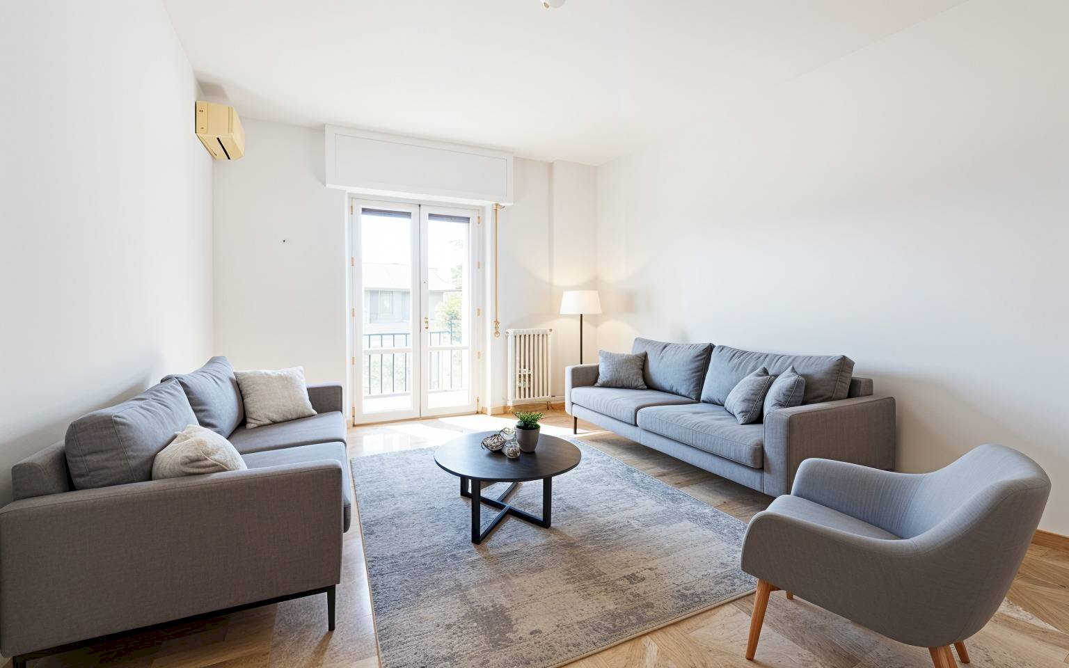 Foto 1 - Bilocale Via Madonnina
 
12, Melzo - foto 1