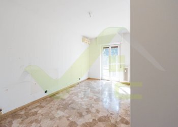 Foto 11 - Bilocale Via Madonnina
 
12, Melzo - foto 11