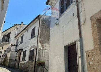 Edificio all\'aperto - Casa semi indipendente Via Tegila, Colli a Volturno - foto 72