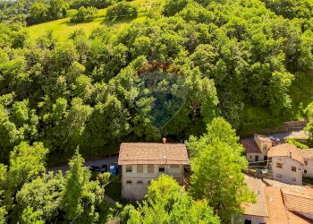 Casa all\'aperto - Locale Commerciale via Spigone
14, Vetto - foto 7