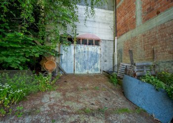 Giardino - Locale Commerciale via Spigone
14, Vetto - foto 50