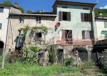 Foto 2 - Casa semi indipendente San Cassiano di Controne
 
14, Bagni di Lucca - foto 2