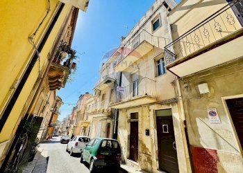 Edificio all\'aperto - Casa indipendente via baglivi
 
6, Ragusa - foto 2