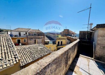 Balcone - Casa indipendente via baglivi
 
6, Ragusa - foto 19