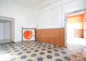 Foto 8 - Locale Commerciale VIA TRIESTE
 
20, Nuoro - foto 8