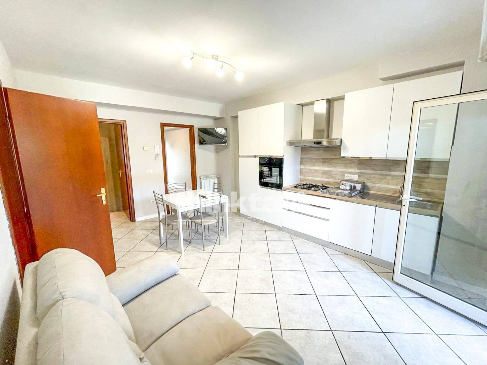 Foto 2 - Three-room apartment Via Scale di Sant'Antonio, Aci Catena - photo 2