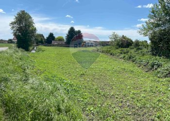 Giardino - Terreno edificabile via giuseppe mazzini
40, Offlaga - foto 2