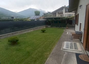 Giardino - Villa Frazione Porossan-Truchod, Aosta - foto 14