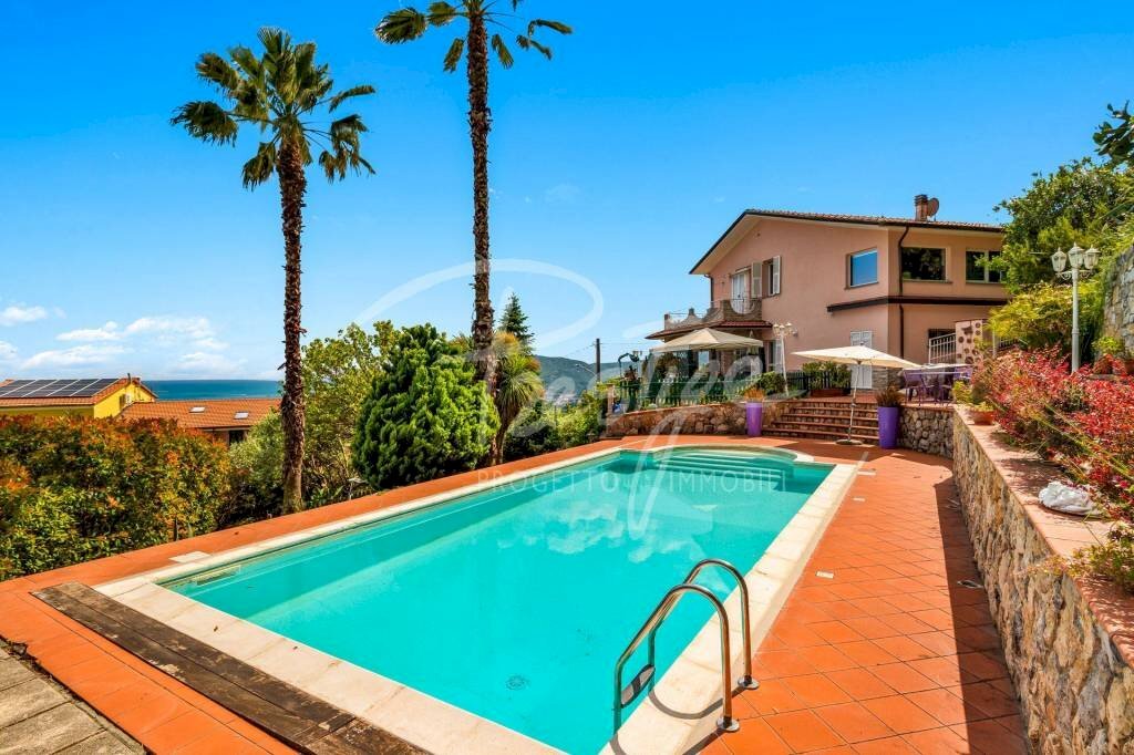 Piscina - Villa via dei Pilastri, 11, La Spezia - foto 3