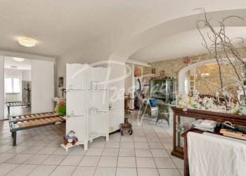 Interno non residenziale - Villa via dei Pilastri, 11, La Spezia - foto 16