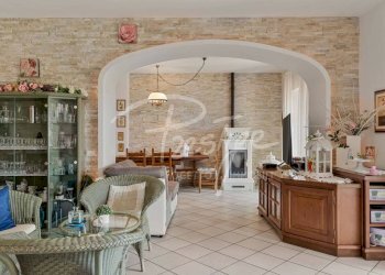 Soggiorno - Villa via dei Pilastri, 11, La Spezia - foto 6