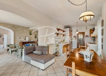Salone - Villa via dei Pilastri, 11, La Spezia - foto 8