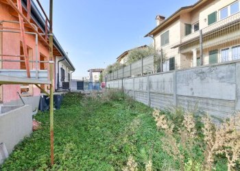 Giardino - Villa via Giovanni Boccaccio, Giussano - foto 4