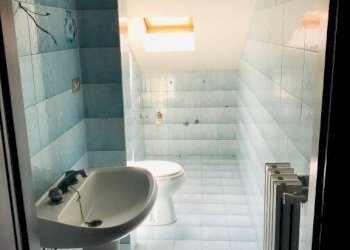 Bagno - Four-room apartment Nizza Monferrato - photo 12