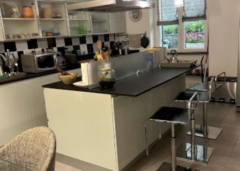 appartamento con giardino in vendita genova centro - Trilocale via Peschiera, Genova - foto 5