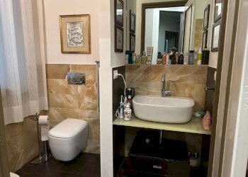 appartamento con giardino in vendita genova centro - Trilocale via Peschiera, Genova - foto 7