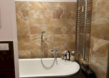 appartamento con giardino in vendita genova centro - Trilocale via Peschiera, Genova - foto 8