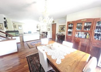 Salone - Villa a Schiera via Minerbio, Roma - foto 8