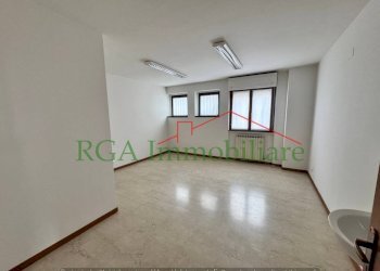 Ufficio - Ufficio via Vincenzo Bellini, Bergamo - foto 1