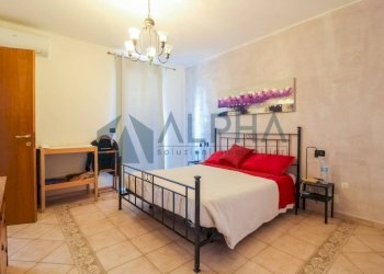 Camera da letto - Villa a Schiera via Palmiro Togliatti, Riolo Terme - foto 8