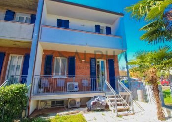 Facciata - Villa a Schiera via Palmiro Togliatti, Riolo Terme - foto 18