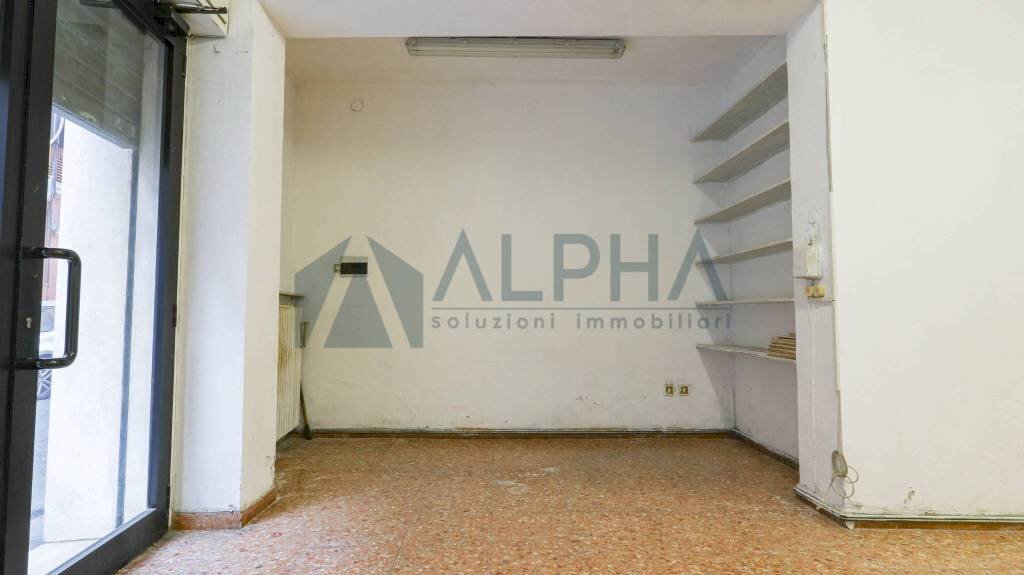 Stanza non arredata - Negozio via dei Filergiti, Forlì - foto 2