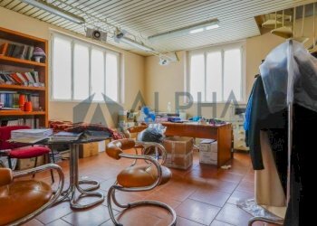 Interno non residenziale - Capannone via Vecchianino, Predappio - foto 11