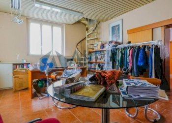 Interno non residenziale - Capannone via Vecchianino, Predappio - foto 12