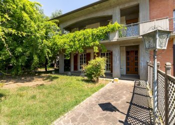 Porzione di casa Lugo - foto 2