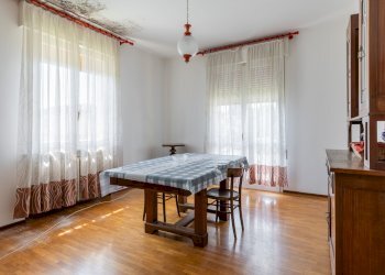 Porzione di casa Lugo - foto 9