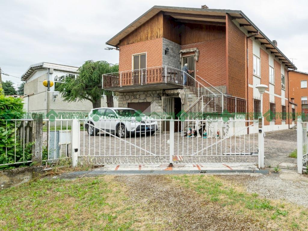 Villa Via Panzanesa, Valsamoggia (zona San Lazzaro) - foto 1