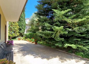 Villa Via Valter Verziere, Montesilvano - foto 11