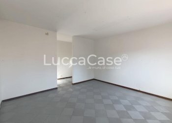 Ufficio Lucca (zona Sant'Anna) - foto 5