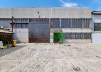 Capannone via Fratelli Bandiera, Carugate - foto 3