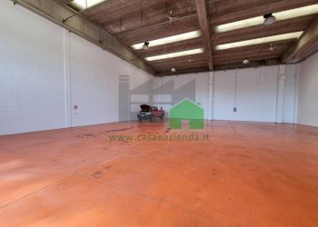 Capannone via Fratelli Bandiera, Carugate - foto 10