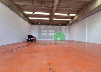 Capannone via Fratelli Bandiera, Carugate - foto 11