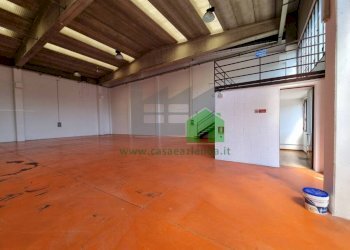 Capannone via Fratelli Bandiera, Carugate - foto 14