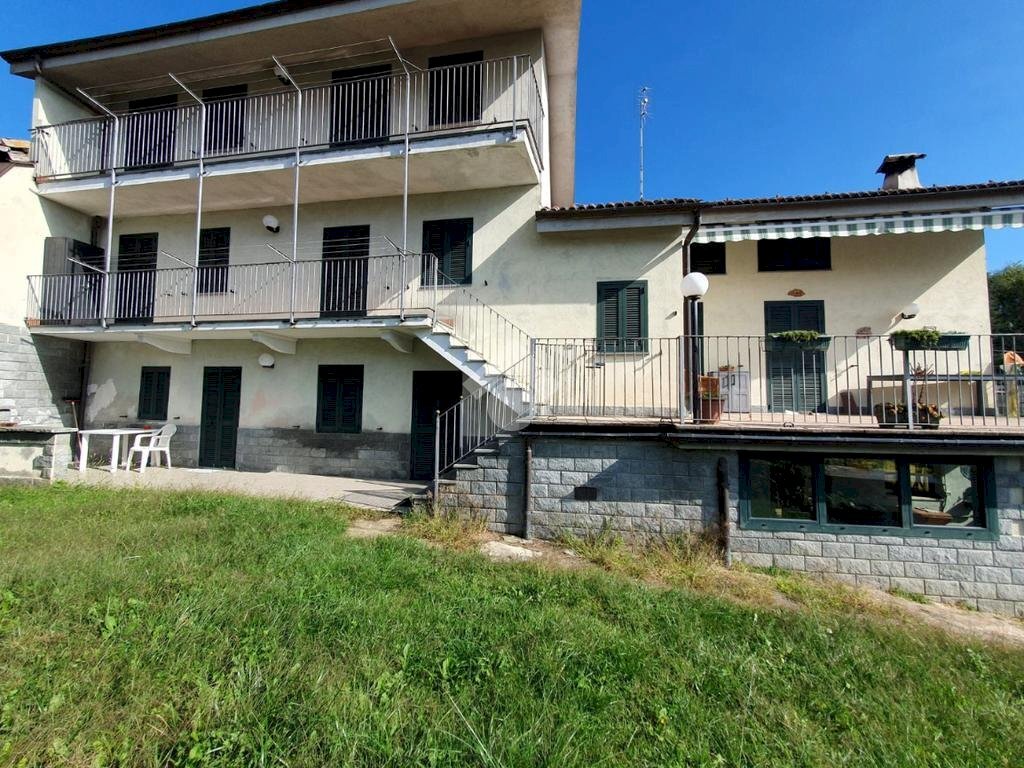 Villa Frazione Bottini, Forno Canavese - foto 1