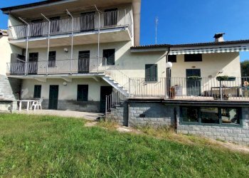 Villa Frazione Bottini, Forno Canavese - foto 1