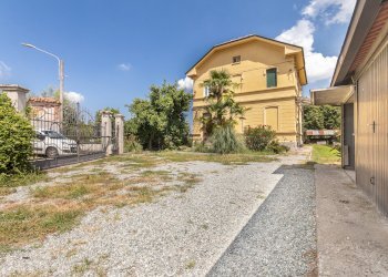 Independent house via tetti pertusio, 5, Revello - photo 3