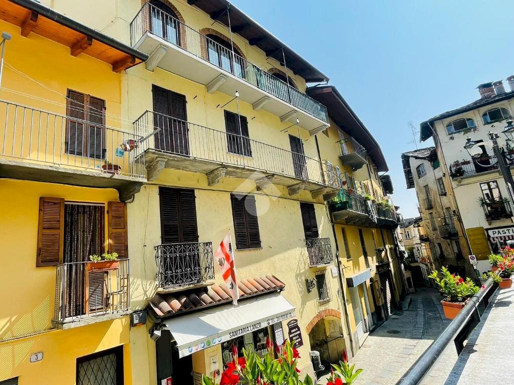 Trilocale Via tettoia, Lanzo Torinese - foto 2