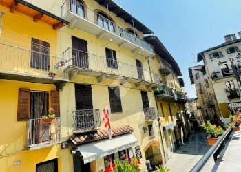 Trilocale Via tettoia, Lanzo Torinese - foto 2