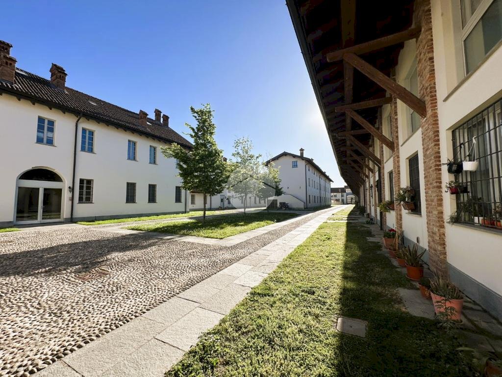 Three-room apartment Via Pusterla, Corbetta - photo 1