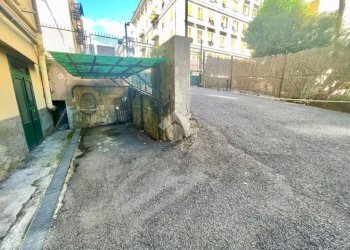 Parking space Via Invrea, Genova (neighborhood Foce) - photo 5