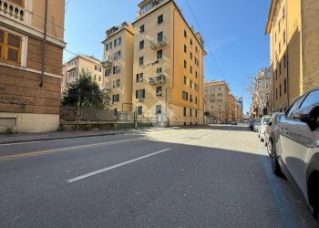 Parking space Via Invrea, Genova (neighborhood Foce) - photo 11