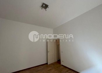 Office Modena (neighborhood Circoscrizione 1) - photo 4