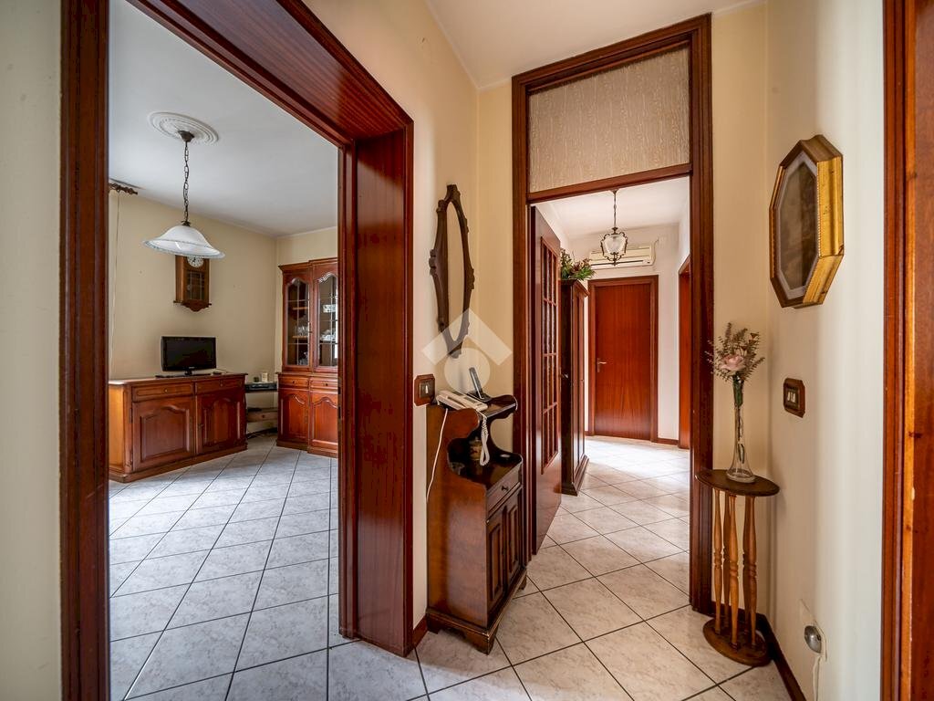 Four-room apartment via Libertà, Sant'Ilario d'Enza - photo 1