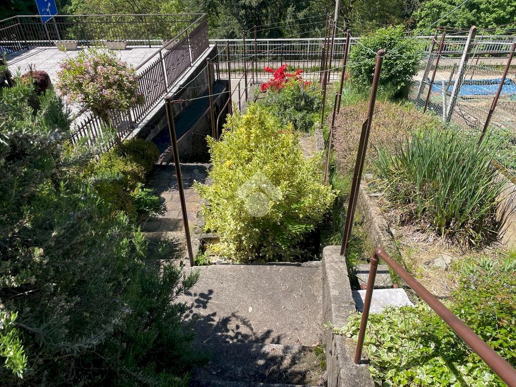 Casa semi indipendente Frazione cerale, Camandona - foto 1