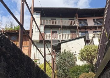 Semi-detached house Frazione cerale, Camandona - photo 6